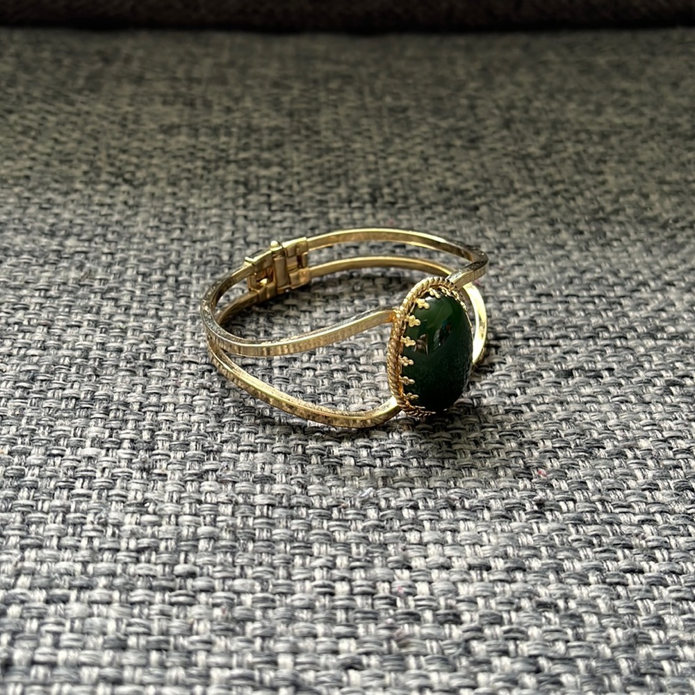 Vintage looking cuff bracelet